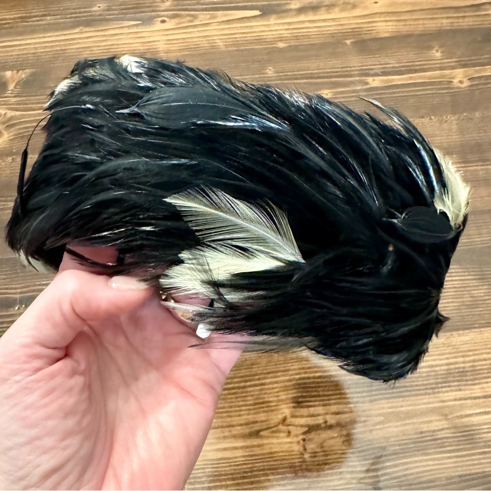 Vintage Union Made Black‎ and White Feather Pillbox Hat